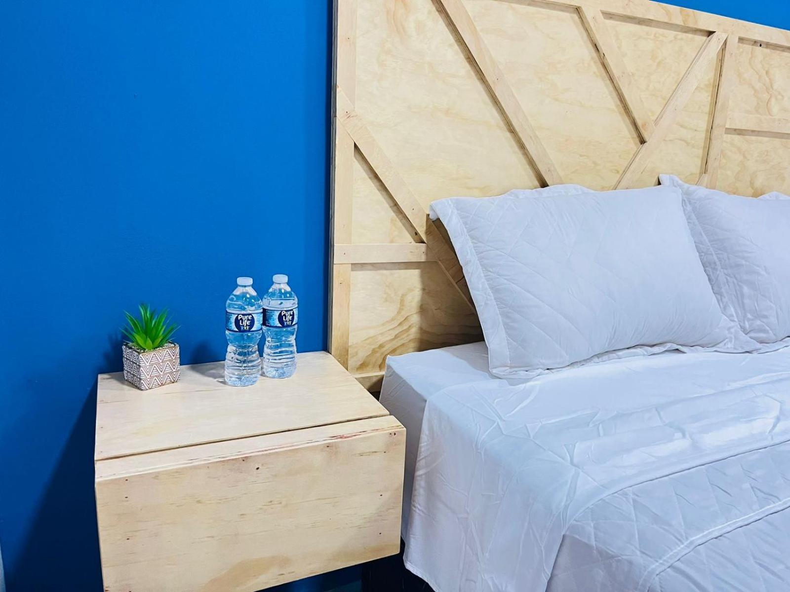 We Hotel, La Lima Luaran gambar